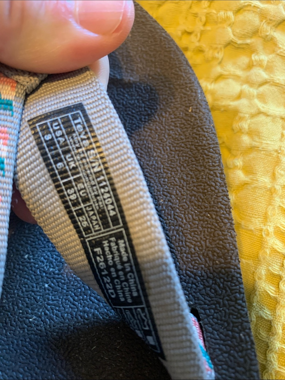 Teva Brown flecked sole Flip Flops with Pink, Teal & Cream Patterned Straps sz 8 - Picture 3 of 5